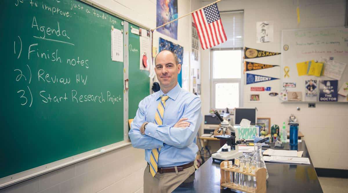 Regent University alumnus John Pienkowski was recognized as a joint winner for their 2018 Outstanding New Educator award.