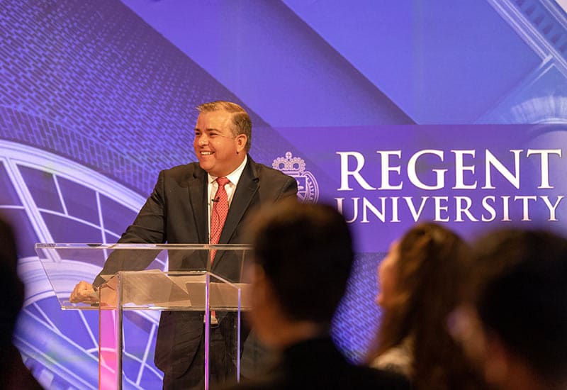 Dr. M.G. “Pat” Robertson Hosts Exclusive Chancellor’s Forum for Regent University School of Law