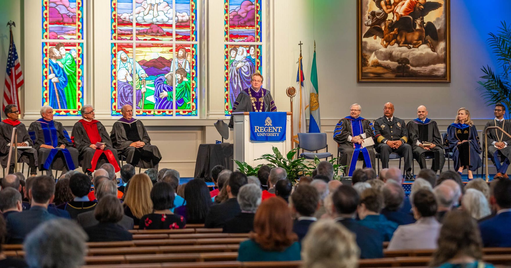 A photo of Chancellor Gordon Robertson along with the Board of Trustees and Deans at the Investiture ceremony: Learn more about this event.